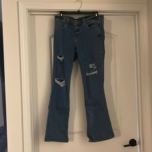 Hollister 13 R Distressed Low-Rise Boot Jeans